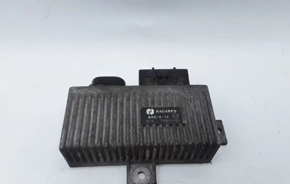 Renault Laguna I Glow plug pre-heat relay 7700111525 BRE612