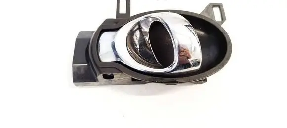 Nissan Juke I F15 Rear door interior handle