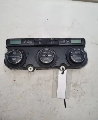Volkswagen Golf V Climate control/heater control trim 