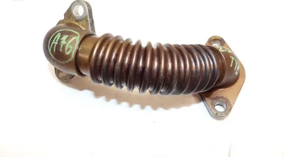 Renault Master III EGR valve line/pipe/hose 147256807R