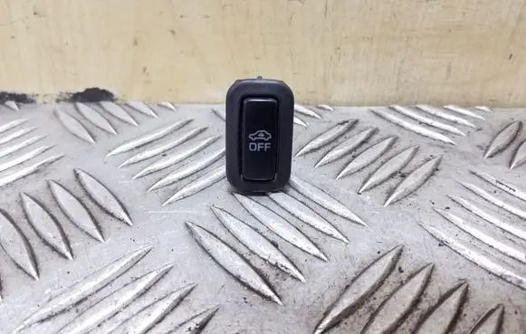 Volkswagen Touareg II Alarm switch 7P6962109