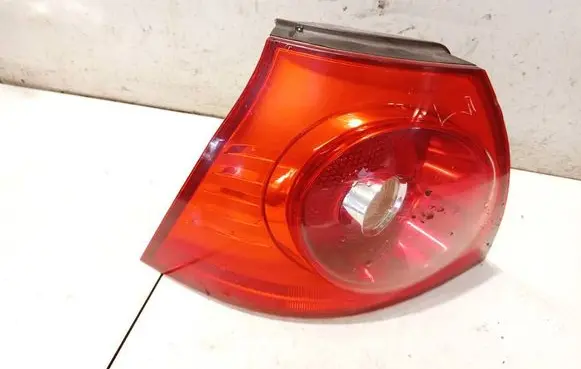Volkswagen Golf V Rear/tail lights 4vfx13405aa