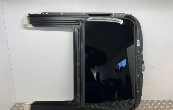Sunroof set