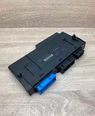 BMW 5 F10 F11 Central body control module 9244394 10681810