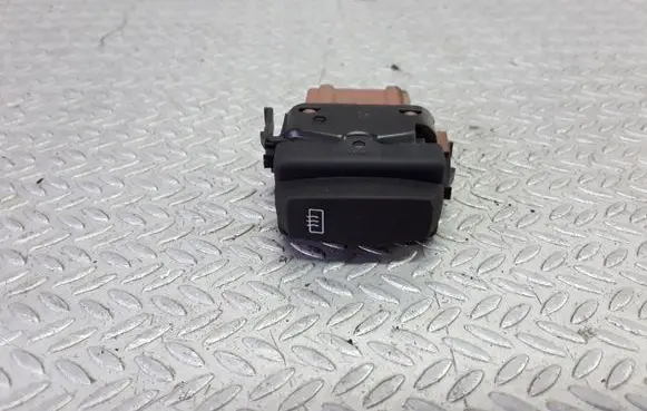 Windscreen/window heater switch