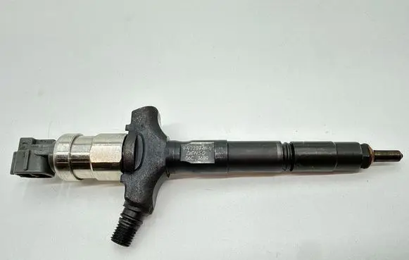 Opel Signum Fuel injector 8972391616