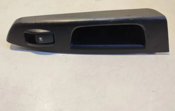 Hyundai Getz Quarter vent window switch 935801C010