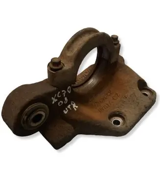 Volvo XC70 Driveshaft support bearing bracket 30787842