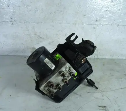 Opel Insignia A ABS Pump 13332550