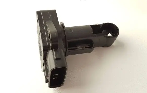 Lexus ES 300h Mass air flow meter 2220422010 07D30 1974002030