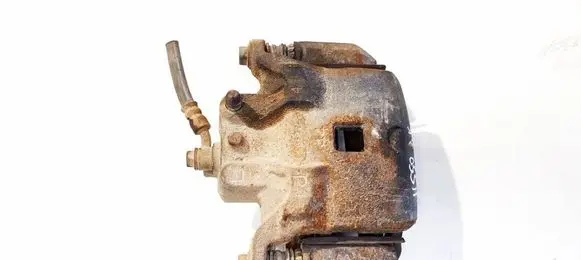 Nissan Juke I F15 Front brake caliper