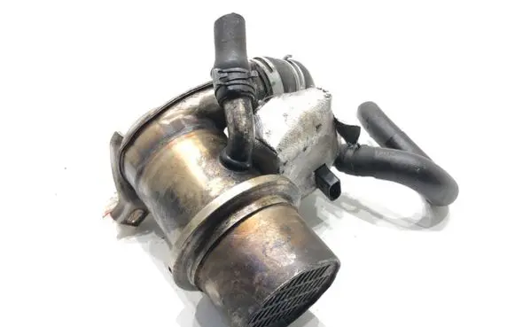 Volkswagen PASSAT B8 EGR valve cooler 04L131512BH