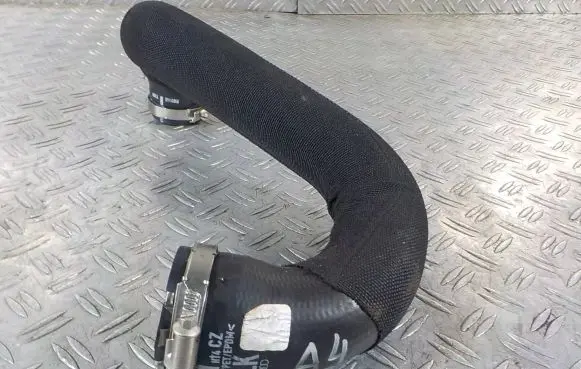 Audi A4 S4 B9 8W Intercooler hose/pipe 8W0145 738N