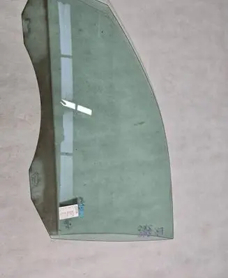 Volkswagen Tiguan Front door 5N0845201
