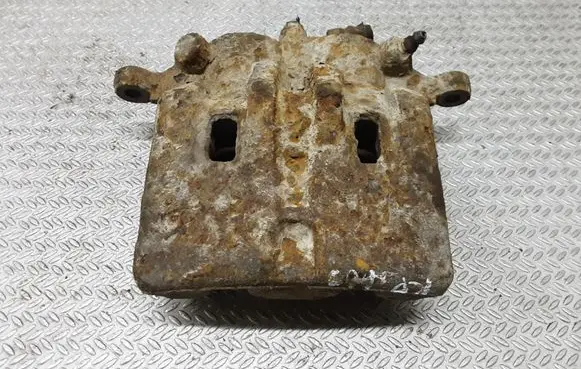 Nissan X-Trail T30 Front brake caliper