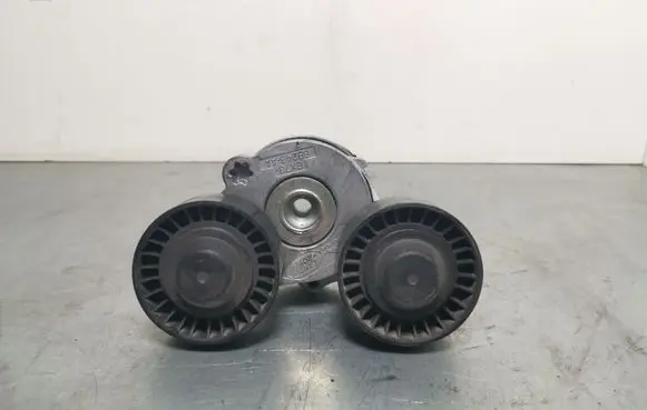 Jaguar XE Generator/alternator belt tensioner GX736B248AA