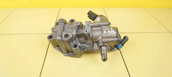 Mazda CX-7 Fuel injection high pressure pump 
