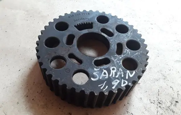 Volkswagen Tiguan Camshaft pulley/ VANOS 038109111E