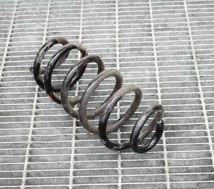 Renault Captur Rear coil spring
