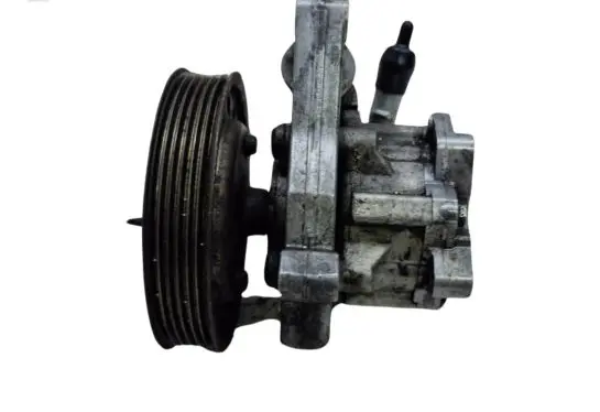 Volvo XC70 Power steering pump 6G923A696MD 31201150