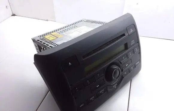 Fiat Stilo Radio/CD/DVD/GPS head unit 735296997 E1110R020403