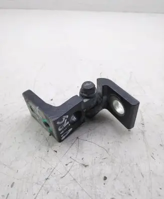 Rear door upper hinge