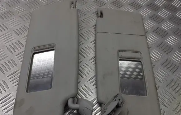 Skoda Fabia Mk2 (5J) Sun visor