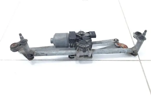 Volkswagen Cross Polo Front wiper linkage and motor 3397021278
