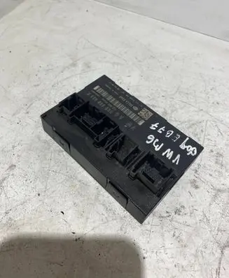 Volkswagen PASSAT B6 Comfort/convenience module 3C0959433K 5DK00906402 S0455H038