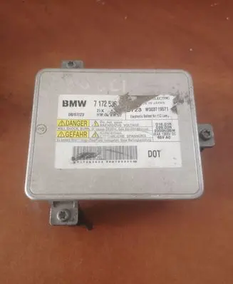 BMW 3 E90 E91 Headlight ballast module Xenon 7172536