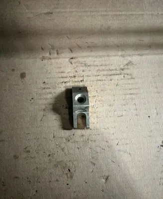 Fiat Doblo Fuel Injector clamp holder 