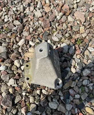 BMW 5 F10 F11 Engine mounting bracket 6795958