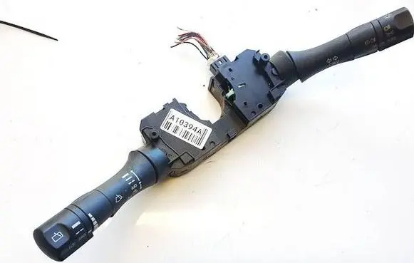 Wiper turn signal indicator stalk/switch