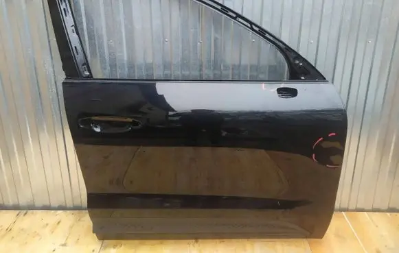 Porsche Macan (95B) Front door 95B8313124