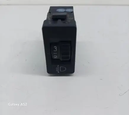 Peugeot 807 Headlight level height control switch