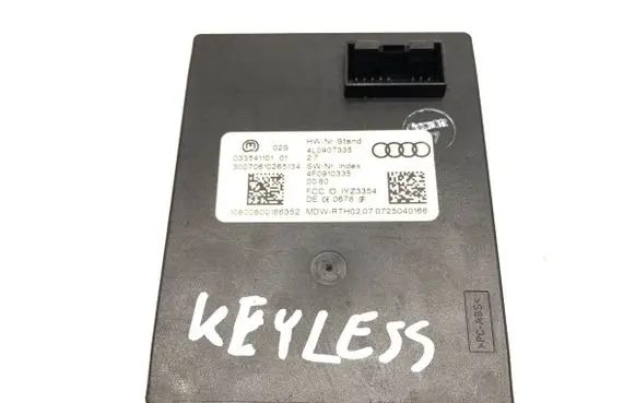 Audi Q7 4L Other control units/modules 4F0910335