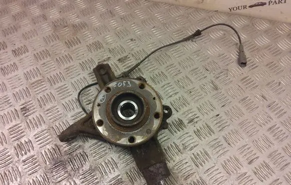 Peugeot RCZ Front wheel hub