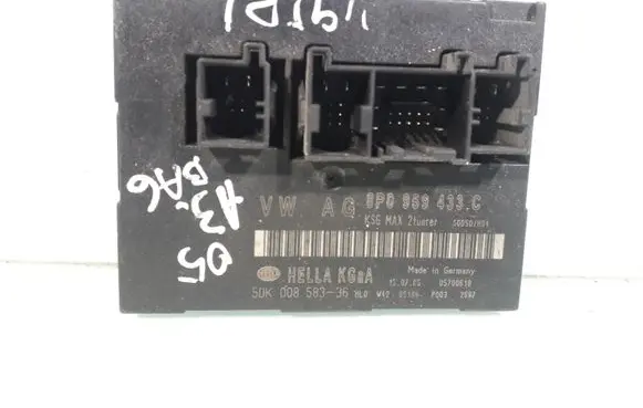 Audi A3 S3 8P Comfort/convenience module 8P0959433C