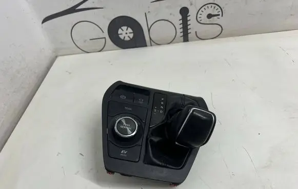 Toyota RAV 4 (XA50) Gear shifter surround trim plastic 5880442460 76L816