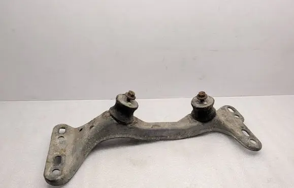 BMW Z3 E36 Gearbox mounting bracket 1136498