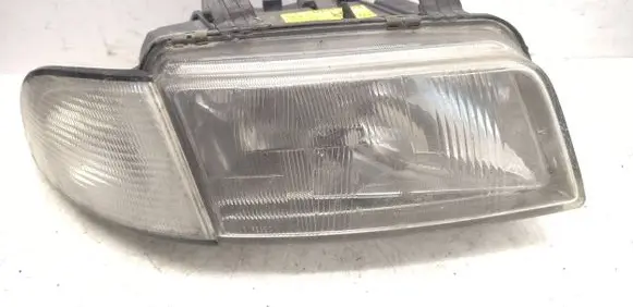 Audi A4 S4 B5 8D Headlight/headlamp 8D0941004E 0301094202