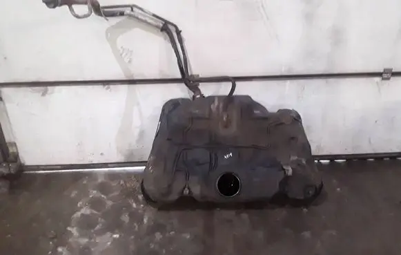 Volvo V70 Fuel tank 30792966