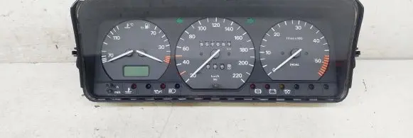 Volkswagen PASSAT B4 Speedometer (instrument cluster) 3A0919033C 6160593040