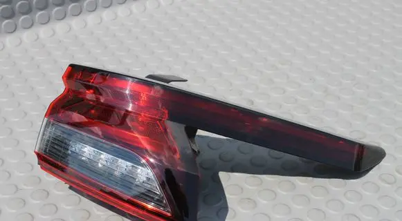 Nissan Qashqai J12 Rear/tail lights QASHQAI2208D03FRH 2208D03FPRAWA 2208D03F