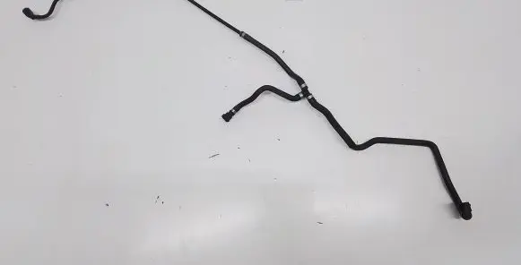 BMW 7 F01 F02 F03 F04 Engine coolant pipe/hose 7619712 7619711