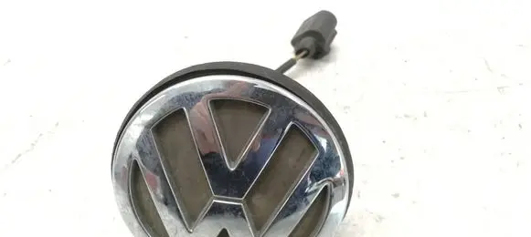 Volkswagen Golf IV Tailgate exterior lock 1J5827469L