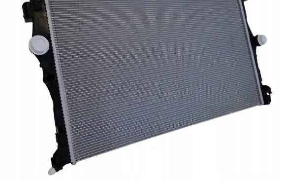 Mercedes-Benz GLB x247 Coolant radiator A2475000003