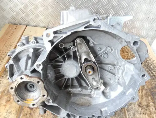 Volkswagen T-Cross Manual 6 speed gearbox UDM