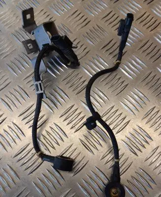 Mercedes-Benz C W204 Detonation knock sensor A0071531228