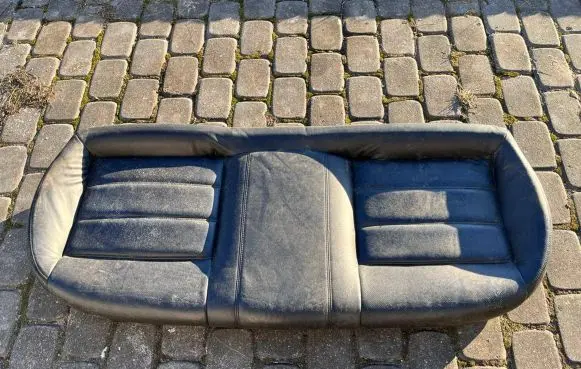 Jaguar X-Type Rear seat 